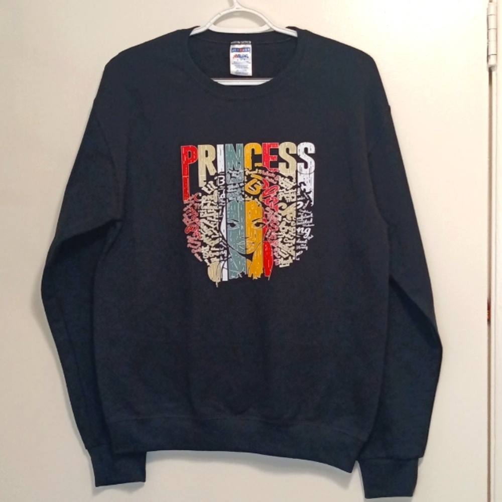 Jerzees Small Black Graphic Sweatshirt